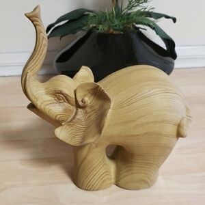 NEW Lucky Wooden Elephant Figurine - Natural Brown